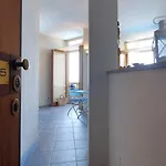 La Finestra Sul Mare By Teuladaapartments Διαμέρισμα *